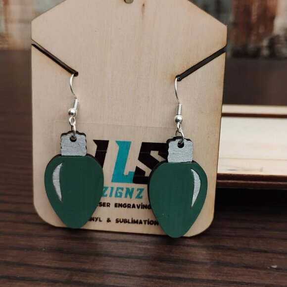 Green Christmas Light Dangle Earrings - Picture 1 of 5